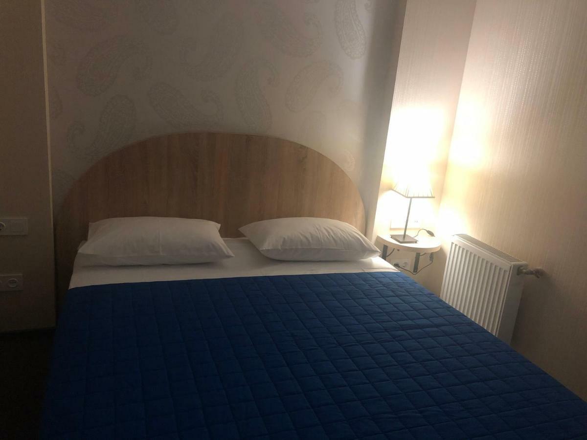 U Fedora Hotel Oleksandriia Eksteriør billede